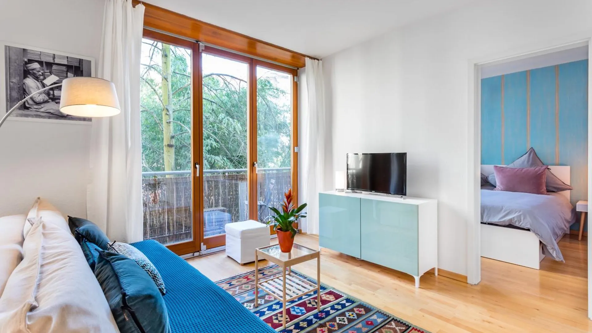 Thezion, Lovely 1 Bedroom Up To 3 Berlin